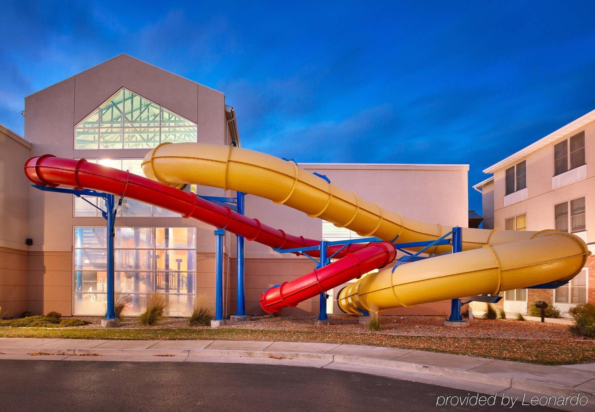Fairfield Inn & Suites By Marriott Gillette Bagian luar foto